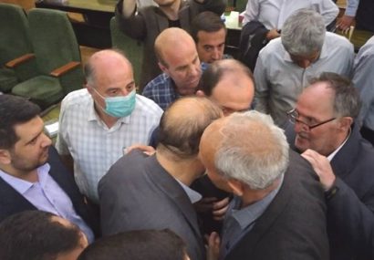 فیلم/ سخنان بیتعارف بازنشستگان معترض تامین اجتماعی با استاندار آذربایجان شرقی فیلم/ سخنان بیتعارف بازنشستگان معترض تامین اجتماعی با استاندار آذربایجان شرقی