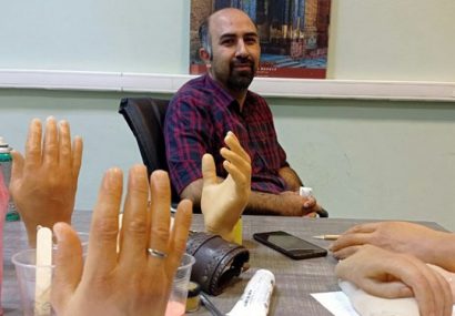 روایتی از ساخت دست و انگشت هوشمند توسط یک نخبه تبریزی/  ایران در جمع ۵ کشور تولیدکننده دست هوشمند