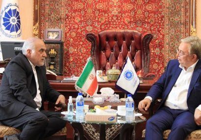 مسئولان از ظرفیتهای مغفول مانده استانها بیخبر هستند!/ هماهنگ کردن ۲۹ دفتر استانی و چهار منطقه آزاد با فعالان بخش خصوصی مسئولان از ظرفیتهای مغفول مانده استانها بیخبر هستند!/ هماهنگ کردن ۲۹ دفتر استانی و چهار منطقه آزاد با فعالان بخش خصوصی