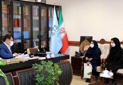 رئیس کل دادگستری آذربایجان شرقی به مشکلات حقوقی ۵۵ نفر رسیدگی کرد