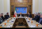 صنعت کفش مزیت نسبی استان است/ اتحادیههای صنفی برای رفع مشکلات راهکار عملی پیشنهاد کنند صنعت کفش مزیت نسبی استان است/ اتحادیههای صنفی برای رفع مشکلات راهکار عملی پیشنهاد کنند