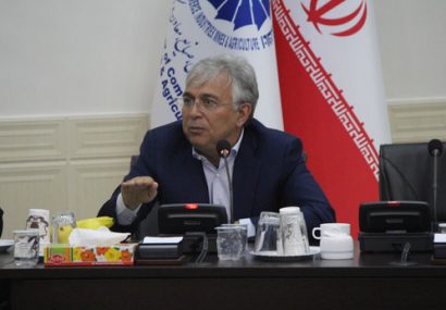 صدور بخشنامه ها و دستورات جدید باعث عملکرد نامناسب تجار ایرانی در سطح جهانی میشود صدور بخشنامه ها و دستورات جدید باعث عملکرد نامناسب تجار ایرانی در سطح جهانی میشود