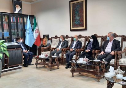 واحدهای تولیدی استان در سال گذشته نه تنها تعدیل نیرو نکرده بلکه به کار خود رونق دادند
