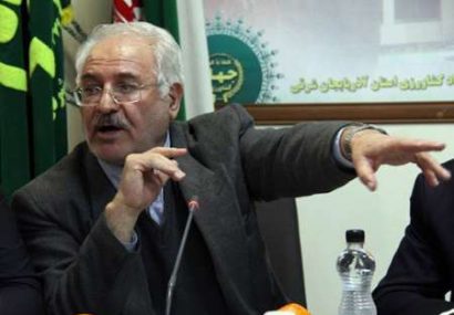 باید با تامین برنامه ای نسبت به حمایت از کشاورزان اقدام شود باید با تامین برنامه ای نسبت به حمایت از کشاورزان اقدام شود