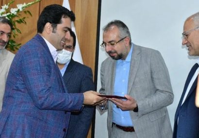 معرفی رئیس جدید دانشکده دندانپزشکی تبریز معرفی رئیس جدید دانشکده دندانپزشکی تبریز