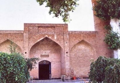 وضعیت مسجد جامع تسوج بحرانی است/ مسئولان استانی و میراث فرهنگی مداخله کنند