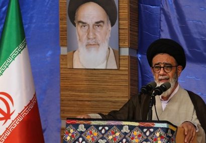 آل هاشم: دشمن همواره برای ناآرام ساختن ایران در کمین است/ حضور مردم، باطل السحر تمام دشمنیهاست آل هاشم: دشمن همواره برای ناآرام ساختن ایران در کمین است/ حضور مردم، باطل السحر تمام دشمنیهاست