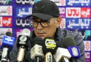بردیف: نفت آبادان خیلی خوب دفاع و حمله می کند/ تراکتور آماده است بردیف: نفت آبادان خیلی خوب دفاع و حمله می کند/ تراکتور آماده است