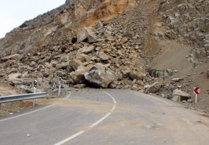 دود شدن 8 درصد از تولید ناخالص ملی به واسطه نقاط حادثهخیز/ وجود 71 نقطه حادثهخیز در آذربایجان دود شدن ۸ درصد از تولید ناخالص ملی به واسطه نقاط حادثهخیز/ وجود ۷۱ نقطه حادثهخیز در آذربایجان