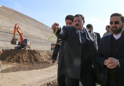 معاون اول رئیس جمهور  اعتبار ۱۳۰۰ میلیارد تومانی آزاد راه تبریز- ارومیه را امضا کرد