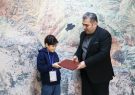 تجلیل شهردار منطقه ۵ تبریز از دانش آموز نخبه تبریزی تجلیل شهردار منطقه ۵ تبریز از دانش آموز نخبه تبریزی