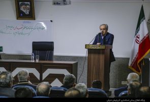 نزدیکی با مردم راز محبوبیت در حکمرانی است نزدیکی با مردم راز محبوبیت در حکمرانی است