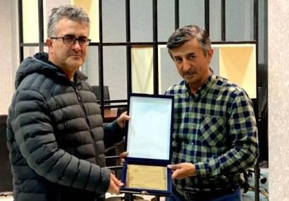 قدردانی مدیرعامل شرکت عمران وتوسعه آذربایجان از مدیر امور برق روشنایی